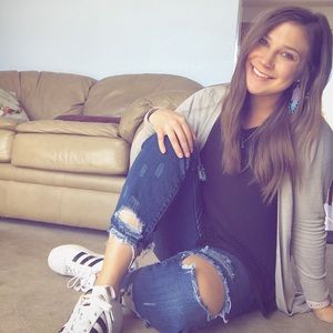 Meet your Posher, Cally